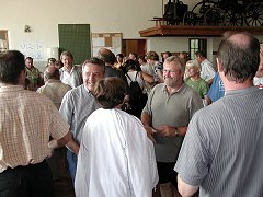 Erste Gespr&auml;che mit den G&auml;sten