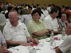 Pfarrer Maget und Familie Seitz